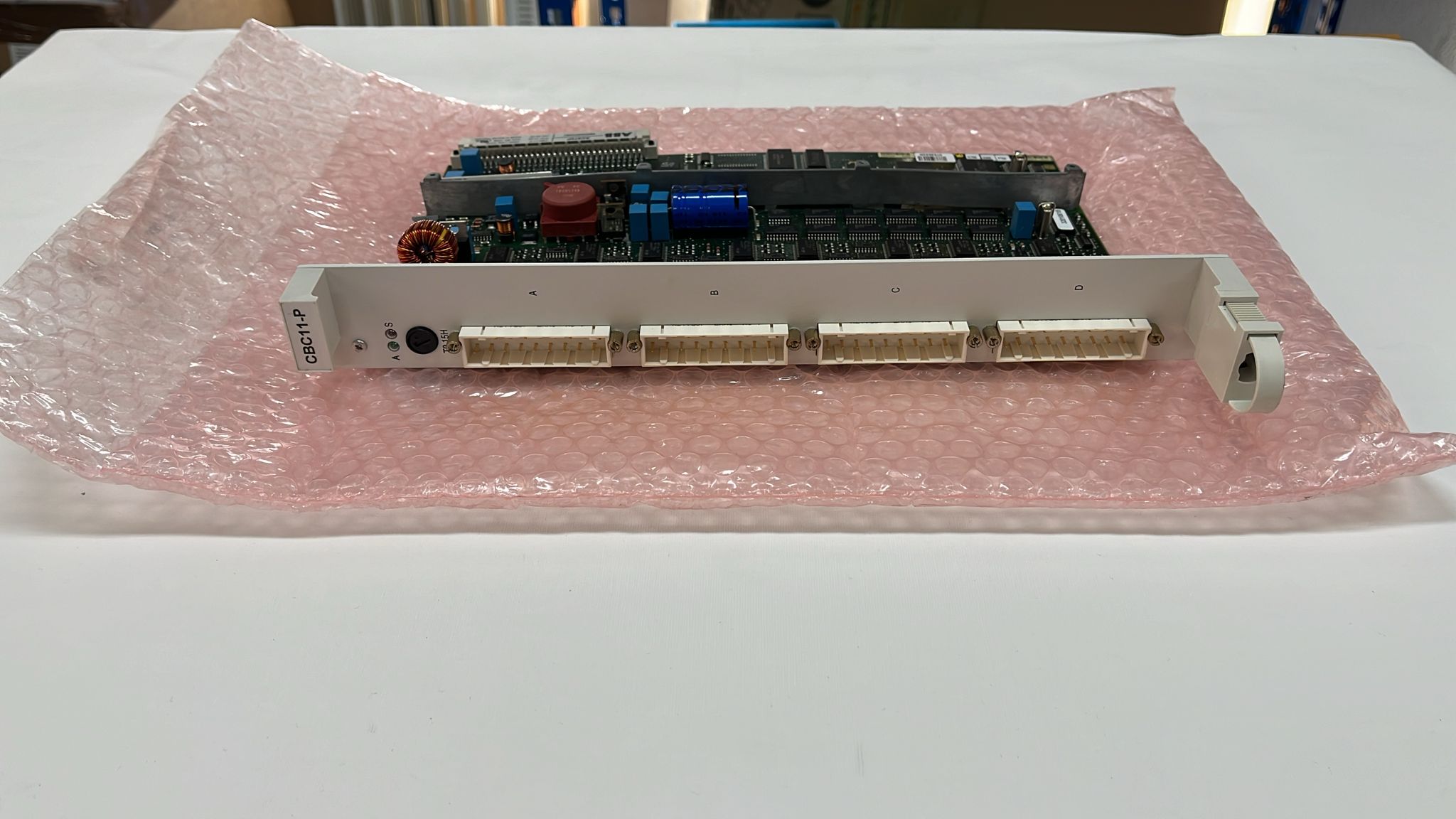 ABB 3BDH000734R1 (USADO)