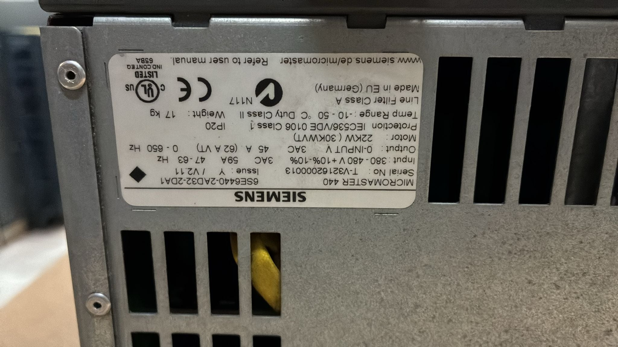 Siemens 6SE6440-2AD32-2DA1 Micro Master