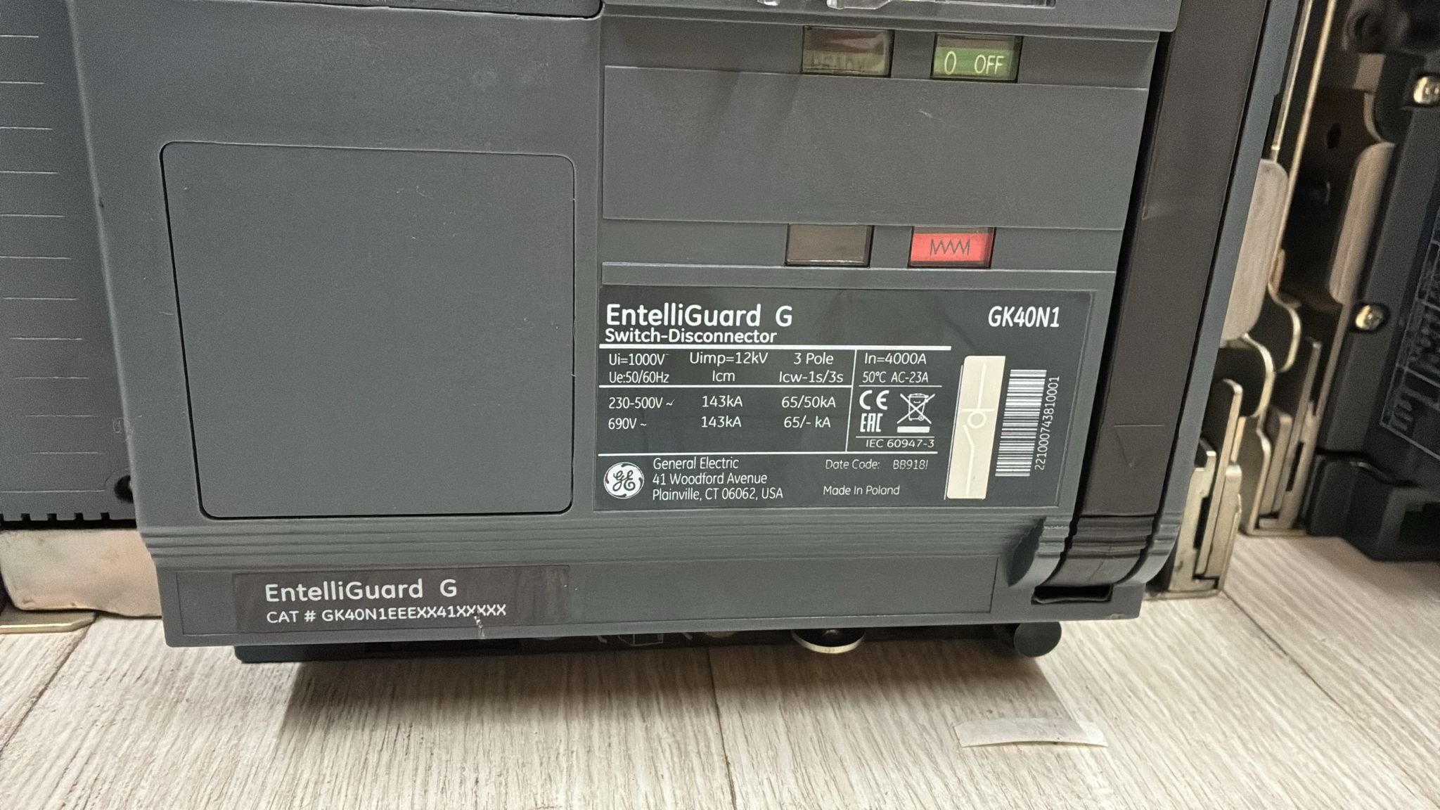 GE ENTELLIGUARD G GK40N1 MASTERPACT